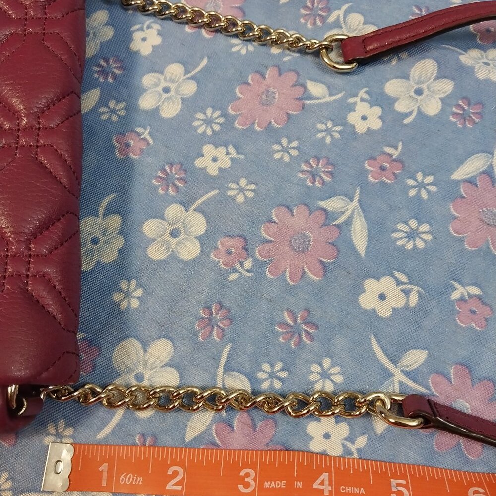 3086 Small Kate Spade Cross Body in Wine Leather. - Picture 6 of 11